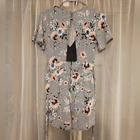 Striped and Floral Boho Romper Crystal Doll NWT Size 5 - Picture 2 of 4